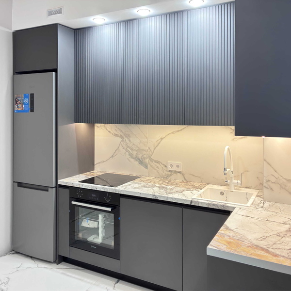 Современные кухни